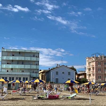 Hotel Acquamarina Viserba Rimini Exteriér fotografie